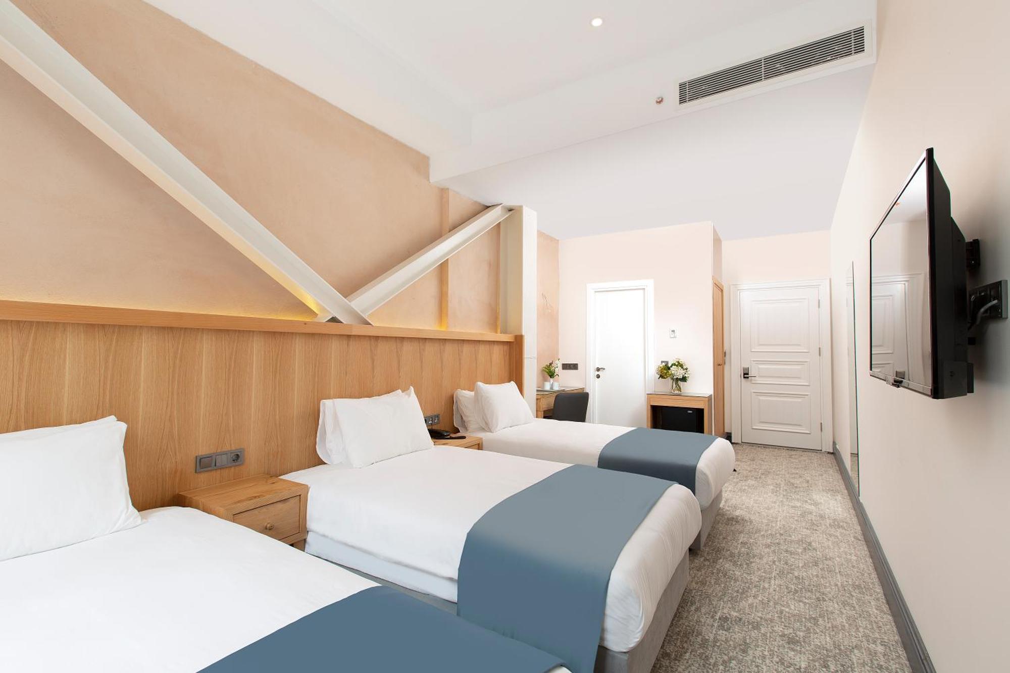 Hotel Premist Taksim 4*